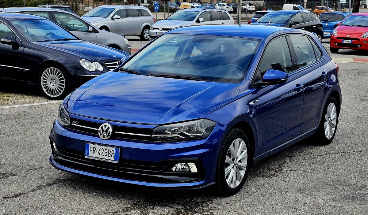 Volkswagen  Polo