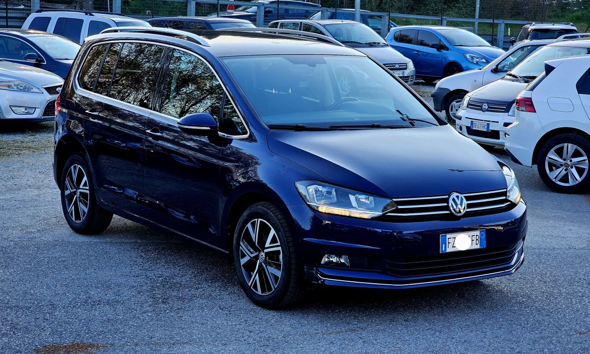 Volkswagen  Touran