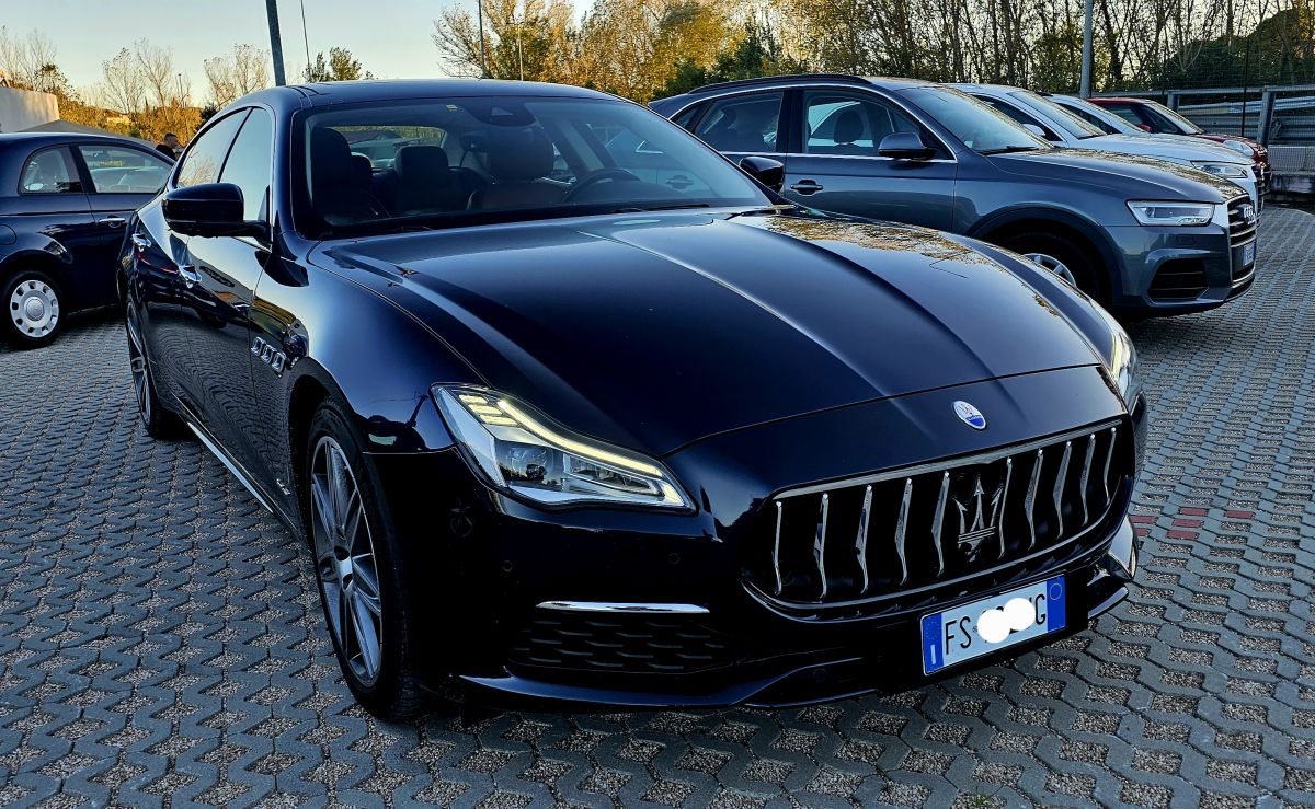 Maserati  Quattroporte V6 Diesel 275 CV Gran lusso