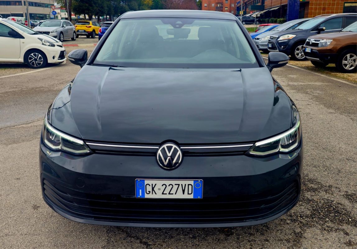 Volkswagen  Golf 2.0 TDI DSG SCR Style 85 kw 116 cv